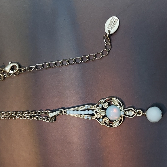 NWOT Danielle Stevens Pendant Necklace - Picture 5 of 5